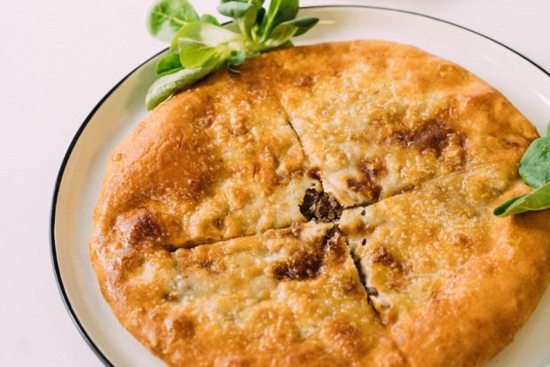 Khachapuri with minced meat and eggplant is a simple and delicious recipe for cooking step by step
