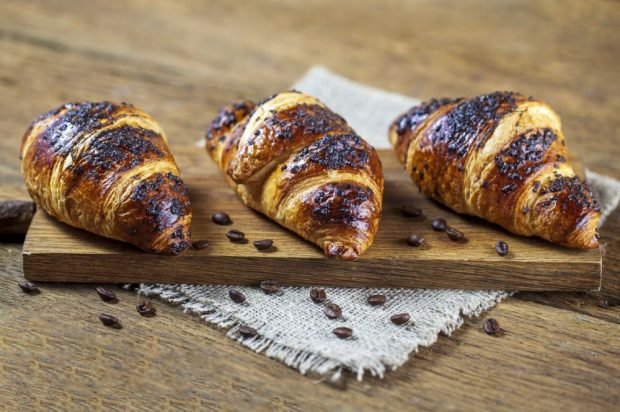 Croissants with chocolate drops