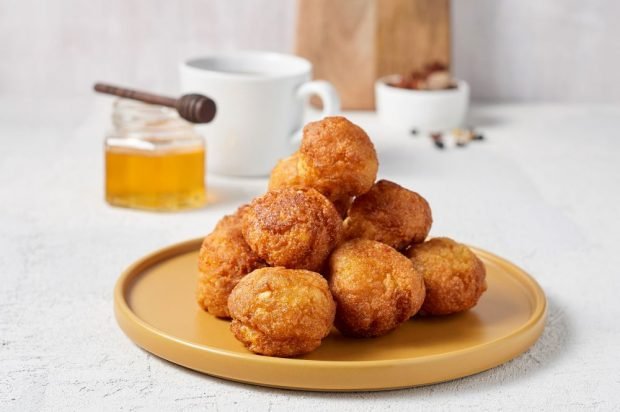 Cottage cheese donuts without eggs and sugar