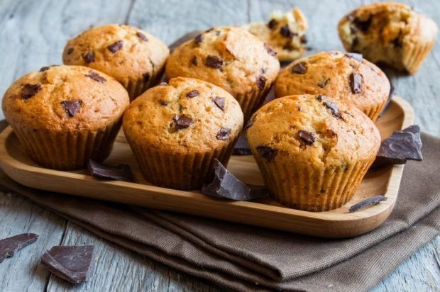 Cupcakes with chocolate