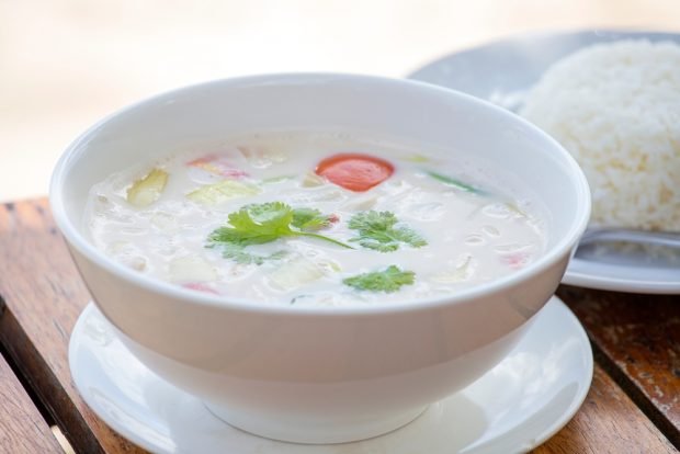 Milk soup with vegetables 