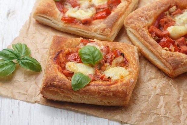 Puffs with tomatoes and mozzarella – a simple and delicious recipe, how to cook step by step