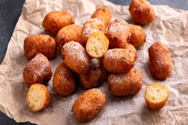 Homemade cottage cheese donuts