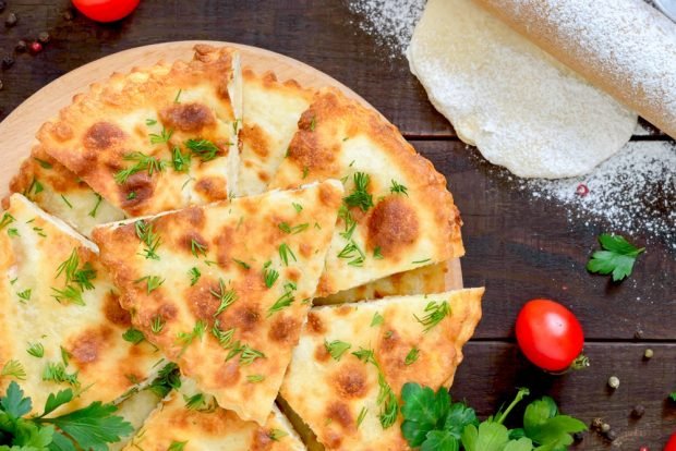 Khachapuri with tomatoes and coriander from lavash 