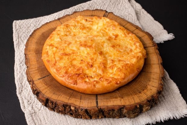 Khachapuri in a frying pan on matsoni