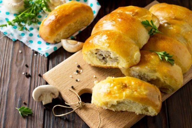 Pies with rice and champignons