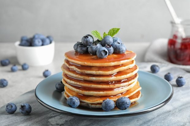 Pancakes on kefir