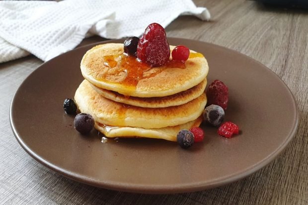 Diet pancakes on oat milk