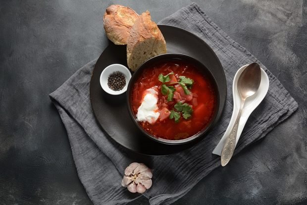 Ukrainian borscht with eggplant