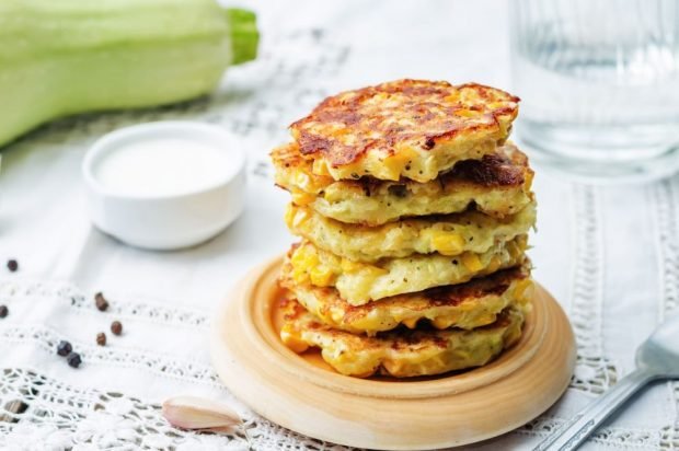 Pancakes from zucchini and canned corn