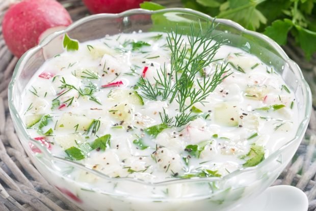 Okroshka on yogurt 