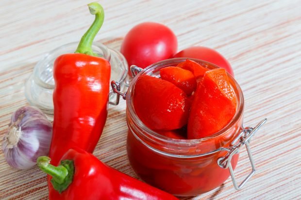 Pickled Bulgarian pepper for winter