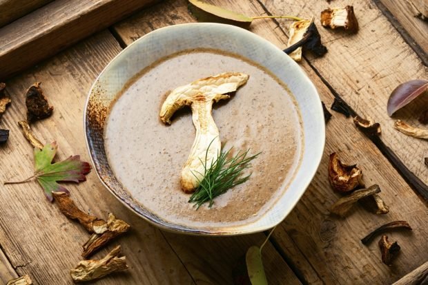 Mashed mushroom soup is a simple and delicious recipe for cooking step by step