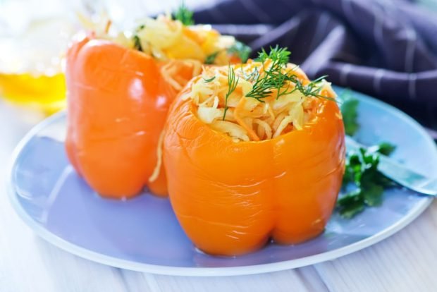 Pepper stuffed with vegetables for the winter