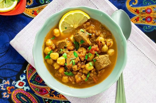 Chickpea soup with pork and green lentils – a simple and delicious recipe, how to cook step by step