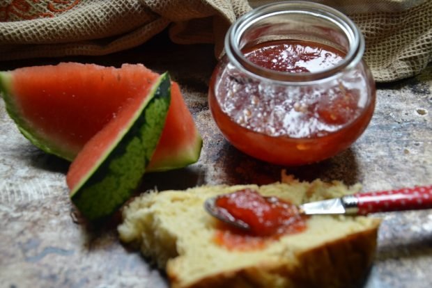 Watermelon pulp jam 