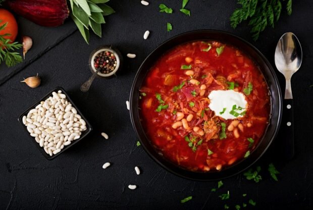 Classic borscht with beans