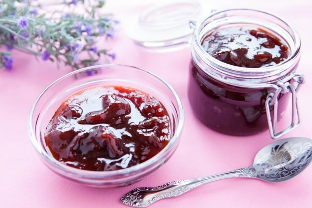 Prune jelly 