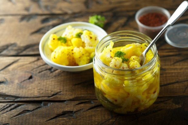 Cauliflower with parsley for winter