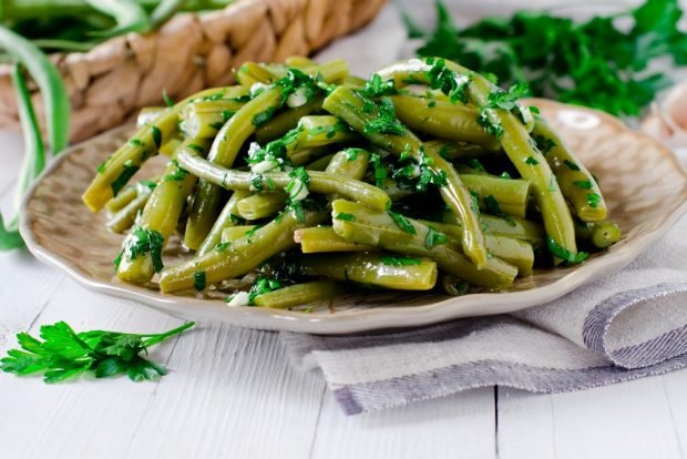 String beans in Korean for winter in cans - a simple and delicious recipe, how to cook step by step