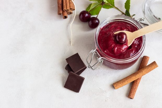 “Cherry in chocolate” for winter – a simple and delicious recipe, how to cook step by step