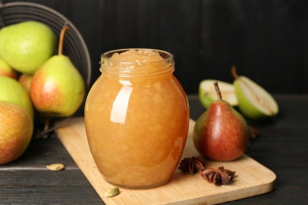 Confiture of pears with citric acid 