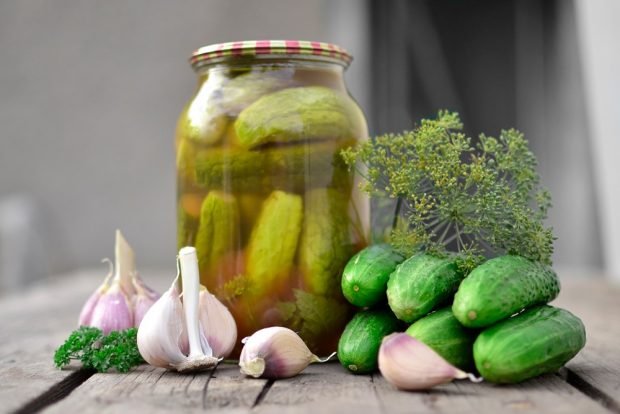 Pickled cucumbers with chili sauce for winter