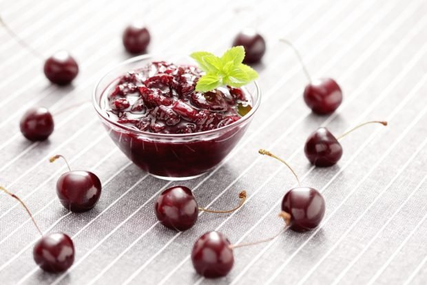 Cherry jam with stevia – a simple and delicious recipe, how to cook step by step