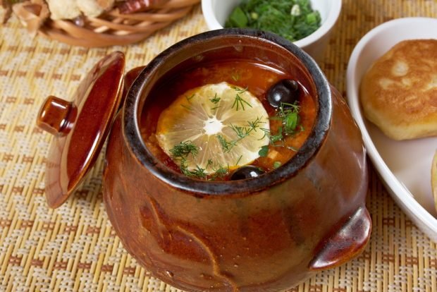 Solyanka with smoked meats in pots – a simple and delicious recipe, how to cook step by step