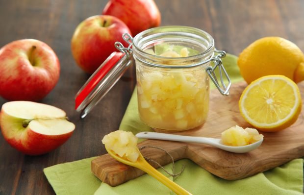 Jam-five minutes of apples is a simple and delicious recipe, how to cook step by step