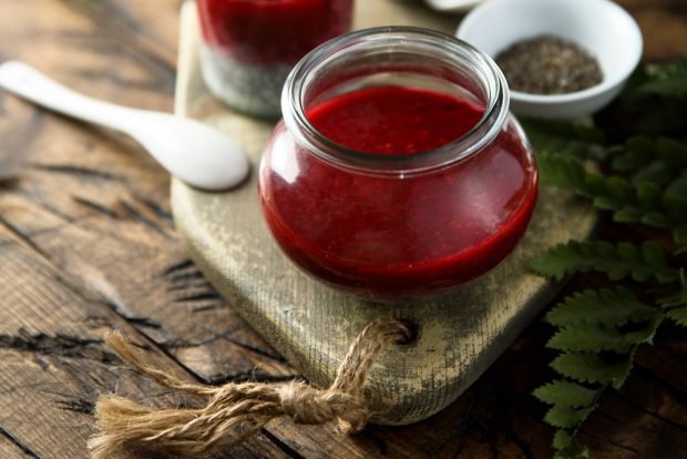 Barberry sauce for winter 