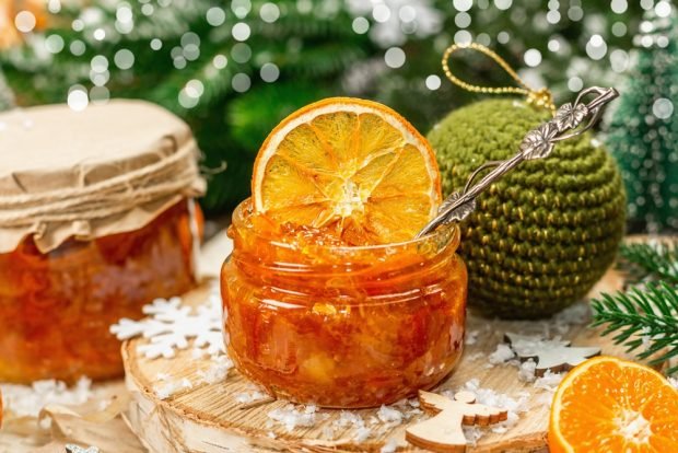 Thick orange jam with pieces of fruit is a simple and delicious recipe, how to cook step by step