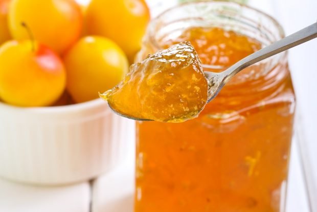 Yellow plum jelly without seeds is a simple and delicious recipe, how to cook step by step