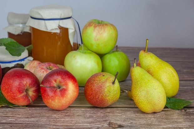 Jam from apples and pears