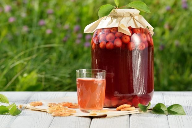 Cherry compote with lemon for winter 