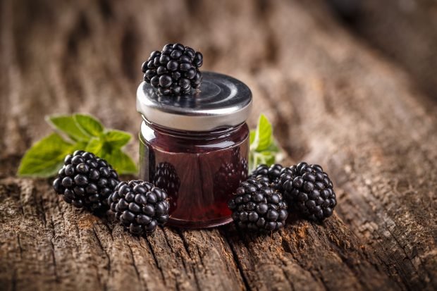 Blackberry jelly 