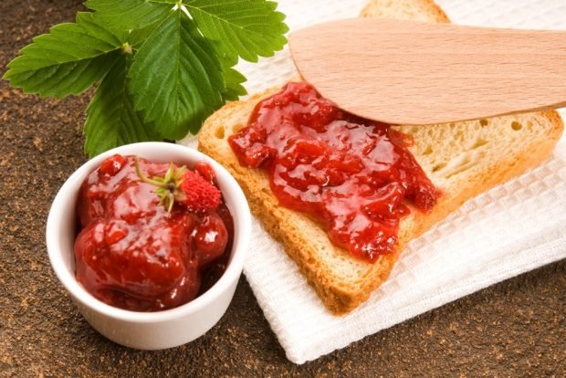 Wild strawberry jam