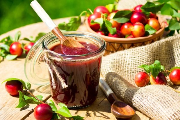 Jam from red cherry plum is a simple and delicious recipe, how to cook step by step