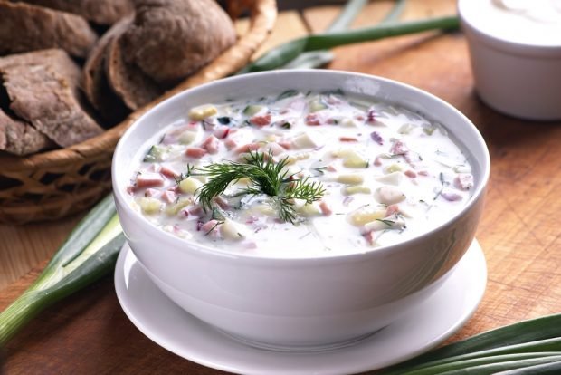 Okroshka on natural yogurt