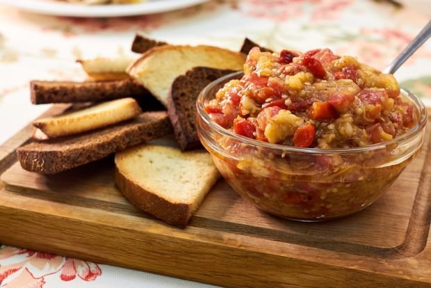 Eggplant caviar with mushrooms for winter – a simple and delicious recipe, how to cook step by step