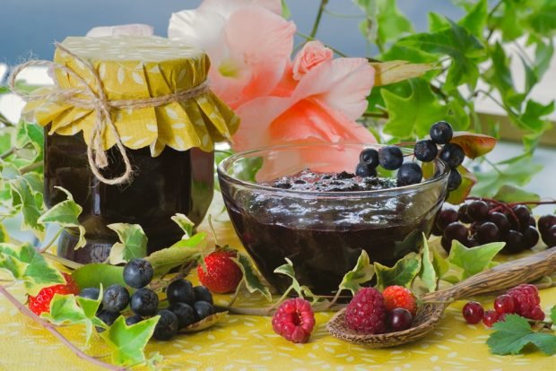 Blueberry jelly is a simple and delicious recipe, how to cook step by step