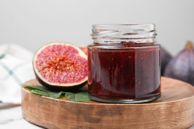 Jam-five minutes of figs is a simple and delicious recipe, how to cook step by step