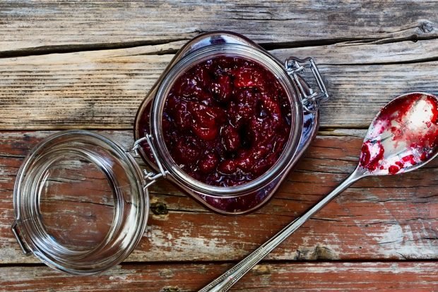 Cranberry jam 