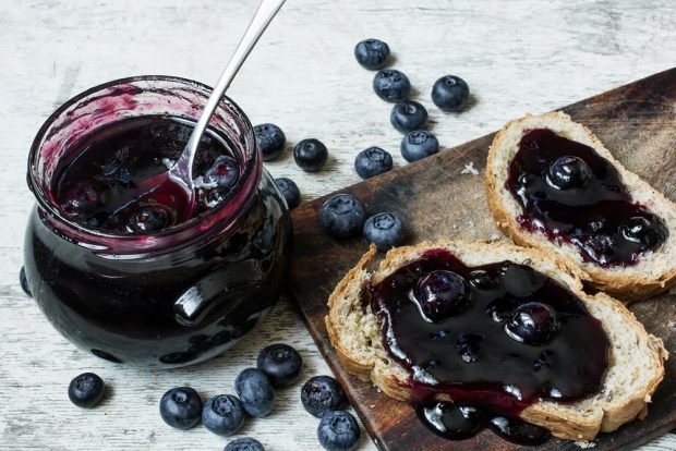 Blueberry jam with sweetener