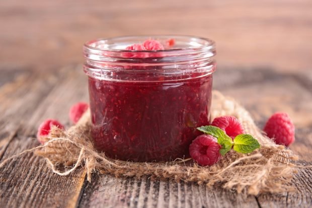 Raspberry jam without gelatin