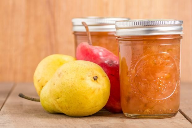 Pear jam with agar