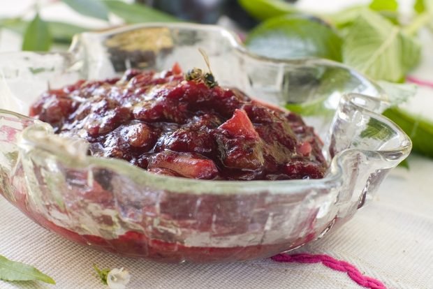 Plum jam with walnuts – a simple and delicious recipe, how to cook step by step