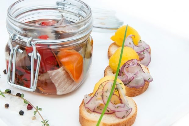 Canned mackerel with vegetables for winter