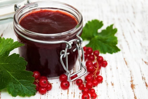 Thick jelly-five minutes of red currant – a simple and delicious recipe, how to cook step by step