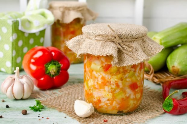 Zucchini with rice for winter